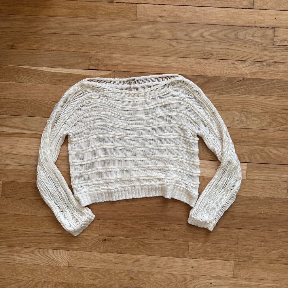 Kirra Cropped Cream Sweater